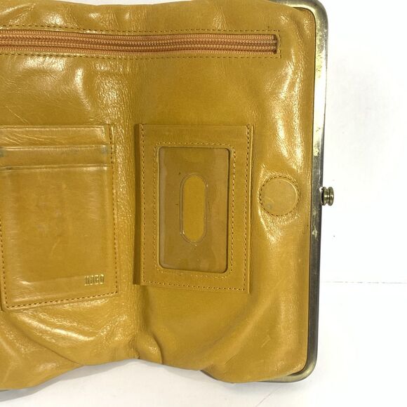 Hobo Tooled Leather Framed Wallet Women’s - Picture 7 of 13